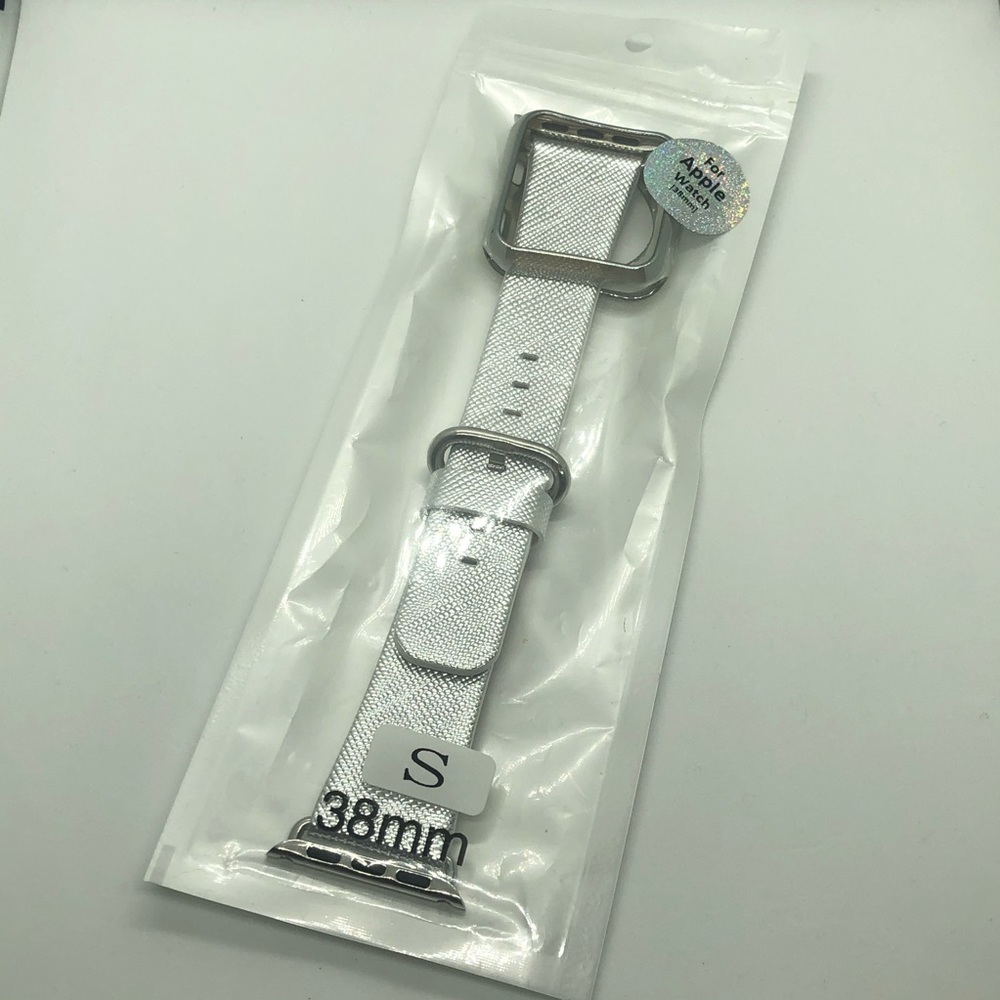Apple Watch cover & band.